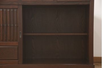 中古　美品　タモ材　重厚感のある佇まいが魅力の水屋箪笥サイドボード(サイドキャビネット、収納棚、戸棚、食器棚)(R-065867)