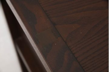 中古　美品　タモ材　重厚感のある佇まいが魅力の水屋箪笥サイドボード(サイドキャビネット、収納棚、戸棚、食器棚)(R-065867)