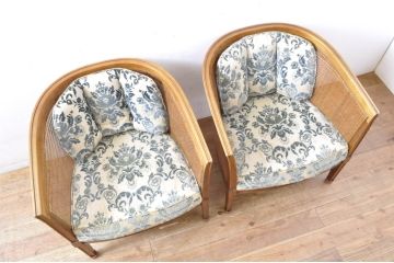 中古　DREXEL HERITAGE(ドレクセルヘリテイジ)　優雅なひとときをお楽しみいただけるラウンジチェア2脚セット(アームチェア、ケインバックチェア、ラタン、籐、椅子、イス、バラ売り可能)(R-065872)