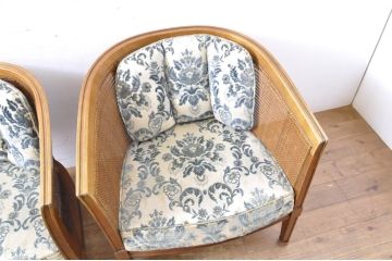 中古　DREXEL HERITAGE(ドレクセルヘリテイジ)　優雅なひとときをお楽しみいただけるラウンジチェア2脚セット(アームチェア、ケインバックチェア、ラタン、籐、椅子、イス、バラ売り可能)(R-065872)