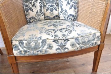 中古　DREXEL HERITAGE(ドレクセルヘリテイジ)　優雅なひとときをお楽しみいただけるラウンジチェア2脚セット(アームチェア、ケインバックチェア、ラタン、籐、椅子、イス、バラ売り可能)(R-065872)