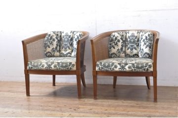 中古　DREXEL HERITAGE(ドレクセルヘリテイジ)　優雅なひとときをお楽しみいただけるラウンジチェア2脚セット(アームチェア、ケインバックチェア、ラタン、籐、椅子、イス、バラ売り可能)(R-065872)