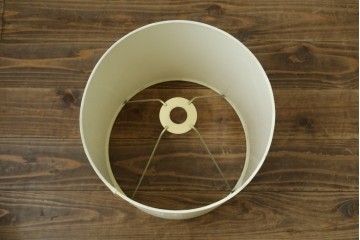 イギリスアンティーク　ローズウッド　気品漂うインテリアのアクセントになるフロアスタンド　(R-065874)