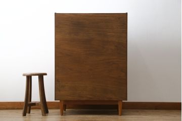 ヴィンテージ家具　北欧ビンテージ　チーク材　木の温もりとスタイリッシュで飽きのこないデザインが魅力のライティングビューロー(簿記机、在宅ワーク、在宅用デスク)(R-065877)