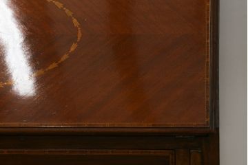 イギリスアンティーク　高級品!!　マホガニー材　象嵌入り　上手物のビューローブックケース(本箱、キャビネット、収納棚、戸棚、デスク、在宅用、在宅ワーク、英国)(R-065881)