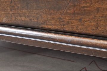 イギリスアンティーク　ウォールナット材　格式高い雰囲気あふれるビューローブックケース(キャビネット、ライティングビューロー、本箱、収納棚、戸棚、サイドチェスト、引き出し、在宅用デスク、在宅ワーク、英国)(R-065883)