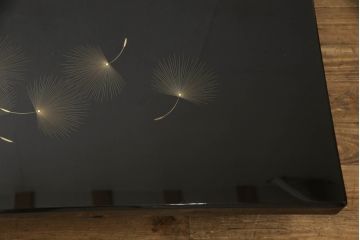 中古　漆塗り　わたげ　沈金の美しさが際立つ座卓(ローテーブル、センターテーブル)(R-065887)