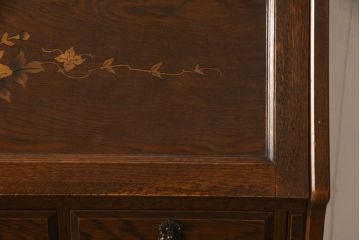 中古　美品　高級品　三越デパート　オーク材　上品な佇まいが魅力の象嵌入りライティングビューロー(カントリーハウス、Brugge、ブルージュ、簿記机、ワークデスク、在宅用、在宅ワーク用)(R-065890)