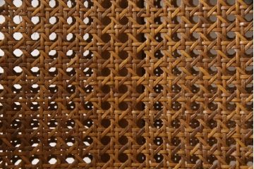 フランスアンティーク　高級品!!　ビーチ材　手の込んだ造りが魅力のラタンアームチェア(イージーチェア、ラウンジチェア、1人掛けソファ、椅子、イス)(R-065897)