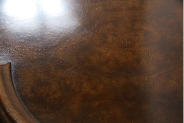 中古　DREXEL HERITAGE(ドレクセルヘリテイジ)　Cameo Classics(キャメオクラシックス)　クラシカルな空間を演出するサイドテーブル(コーヒーテーブル、エンドテーブル)(定価約24万円)(R-065898)