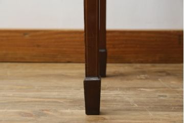 イギリスアンティーク　象嵌入り　洗練された上品な佇まいが魅力のマホガニー材製キャビネット(キュリオケース、ガラスケース、コレクションケース、飾り棚、陳列棚、英国)(R-065905)