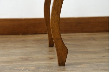 イギリスアンティーク　本革(レザー)　ちょっとした収納付きが便利!!優美な佇まいが美しいスツール　(R-065918)