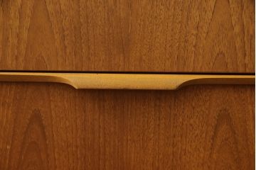 イギリスビンテージ　オースティンスイート(austinsuite/オースティンスイーツ)　チーク材　北欧スタイルにおすすめ!!木の温もり溢れる色合いが魅力のチェスト(引き出し、サイドチェスト、ヴィンテージ、英国)(R-065925)