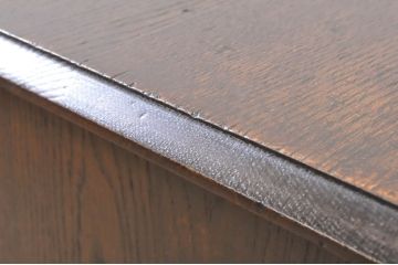 イギリスアンティーク　オーク材　小振りなサイズが使いやすい!!重厚な佇まいが魅力のチェスト(引き出し、洋服タンス、サイドチェスト、英国)(R-065927)