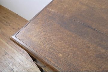 イギリスアンティーク　Maple & Co(メープル&カンパニー)　オーク材　クラシカルな佇まいが魅力のリボルビングブックシェルフ(ブックケース、本棚、書棚、回転式、マガジンラック、英国)(R-065929)