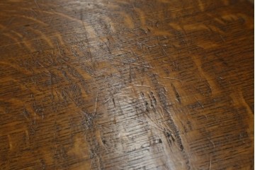 イギリスアンティーク　オーク材　ラウンド型のデザインが上品なモンクスベンチ　(R-065930)