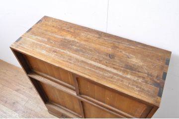 和製アンティーク　総桐材　レトロな雰囲気あふれる置き水屋(置き水屋、茶水屋、戸棚、食器棚、茶棚)(R-065943)