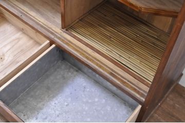 和製アンティーク　総桐材　レトロな雰囲気あふれる置き水屋(置き水屋、茶水屋、戸棚、食器棚、茶棚)(R-065943)
