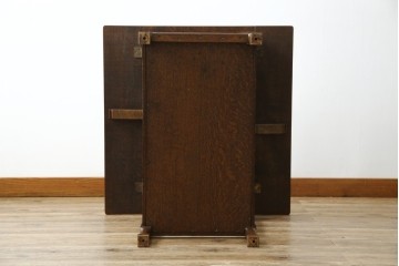 イギリスアンティーク　オーク材　両面引き出し付きのバタフライサイドテーブル　(R-065953)