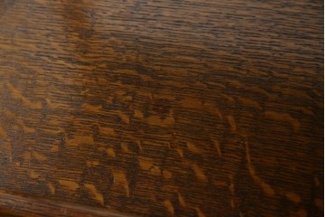 イギリスアンティーク　オーク材　両面引き出し付きのバタフライサイドテーブル　(R-065953)