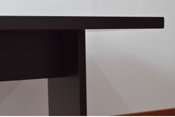 中古　arflex(アルフレックス)　BONTE(ボンテ)　Cini Boeri(チニ・ボエリ)デザイン　シンプルながらスタイリッシュな佇まいが魅力の4人掛けダイニングテーブル(6人掛け、作業台、食卓)(定価約25万円)(R-065956)
