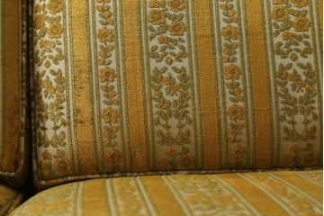 中古　DREXEL HERITAGE(ドレクセルヘリテイジ)　Upholstery(アップホルスタリー)　ホテルのようなラグジュアリーな空間演出が叶う3人掛けソファ(アームソファ、3Pソファ、三人掛け)(R-065959)
