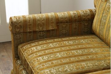 中古　DREXEL HERITAGE(ドレクセルヘリテイジ)　Upholstery(アップホルスタリー)　ホテルのようなラグジュアリーな空間演出が叶う3人掛けソファ(アームソファ、3Pソファ、三人掛け)(R-065959)