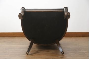 中古　MAITLAND SMITH(メートランドスミス)　ライオンヘッドのモチーフがクラシカルな雰囲気を高めるアームチェア(サロンチェア、ダイニングチェア、ワークチェア)(R-065963)
