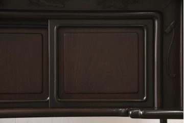 和製ビンテージ　国産　唐木指物　総紫檀(シタン)材　総漆塗り　上品な佇まいが魅力の茶棚(茶箪笥、飾り棚、違い棚、戸棚、ヴィンテージ)(R-065971)