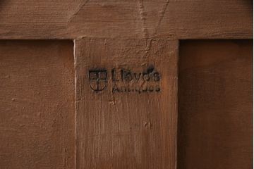 イギリスアンティーク　Lloyd's Antiques(ロイズ・アンティークス)　マホガニー材　ガラス扉のデザインがお洒落なキャビネット(サイドボード、本箱、ブックケース、飾り棚、収納棚、戸棚、英国)(R-065978)