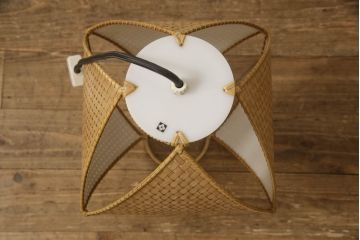 和製ビンテージ　希少な廃盤品　YAMAGIWA(ヤマギワ)　近藤昭作　竹のあかり　優しい明かりで和モダンな空間を演出する竹あんどんの天井照明(行灯、行燈、吊り下げ照明、ペンダントライト、シェード、電笠、ヴィンテージ)(R-065980)