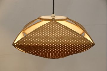 和製ビンテージ　希少な廃盤品　YAMAGIWA(ヤマギワ)　近藤昭作　竹のあかり　和モダンスタイルやナチュラルテイストの空間づくりにおすすめ!!竹あんどんの天井照明(行灯、行燈、吊り下げ照明、ペンダントライト、シェード、電笠、ヴィンテージ)(R-065981)