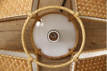和製ビンテージ　希少な廃盤品　YAMAGIWA(ヤマギワ)　近藤昭作　竹のあかり　和モダンスタイルやナチュラルテイストの空間づくりにおすすめ!!竹あんどんの天井照明(行灯、行燈、吊り下げ照明、ペンダントライト、シェード、電笠、ヴィンテージ)(R-065981)