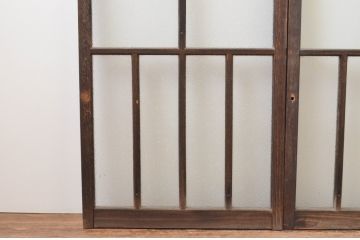 アンティーク建具　大正ロマンな雰囲気漂うデザインが魅力のガラス窓2枚セット(引き戸、ガラス戸)(R-065991)