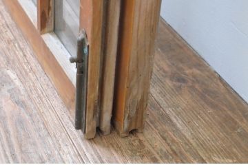 アンティーク建具　大正ロマンの雰囲気香る左右合わせのガラス窓1対(一対、2枚セット、引き戸、ガラス戸)(R-066000)