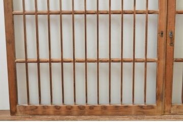 アンティーク建具　レトロな空間演出におすすめ!格子入りのガラス窓2枚セット(引き戸、ガラス戸)(R-066001)