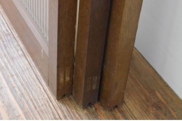 アンティーク建具　レトロな雰囲気が魅力的!!シンプルなデザインのモールガラス戸3枚セット(窓、引き戸)(R-066007)