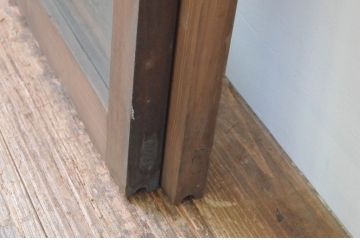 アンティーク建具　古い木味が魅力のガラス戸2枚セット(引き戸、窓)(R-066008)