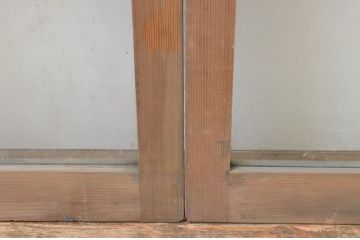 アンティーク建具　経年による風合いが味わい深いガラス窓2枚セット(ガラス戸、引き戸、格子戸)(R-066010)