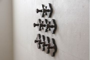 中古　松本民芸家具　お花が連なったようなデザインが可愛らしい壁掛けフック3点セット(帽子掛け、コートハンガー、ウォールハンガー、ウォールフック)(R-066014)