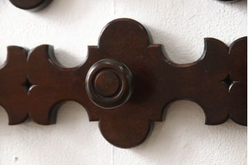 中古　松本民芸家具　お花が連なったようなデザインが可愛らしい壁掛けフック3点セット(帽子掛け、コートハンガー、ウォールハンガー、ウォールフック)(R-066014)