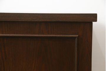 中古　特注　上蓋開きの収納付き!!シックな佇まいが魅力のローボード(ベンチチェスト、コファ、ブランケットボックス)(R-066016)