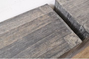 中古　希少!!　アンティーク調　総無垢材の味わい深い風合いが魅力的なボックス型コンソールテーブル2台セット(カウンターテーブル、サイドテーブル、飾り台)(R-066018)