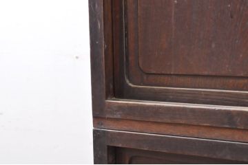 和製アンティーク　前面欅(ケヤキ)材　昭和レトロな雰囲気漂う重ね食器棚(収納棚、戸棚、キャビネット、茶箪笥)(R-066021)