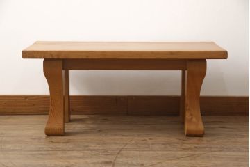 中古　美品　屋久杉　天板一枚板　無垢材　優しい木の温もり溢れるローテーブル(サイドテーブル、文机、座机)(R-066054)