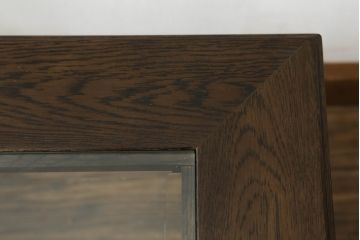 中古　カリモク家具(karimoku)　domani(ドマーニ)　洗練されたモダンデザインが魅力!!ガラストップのローテーブル(センターテーブル、カフェテーブル、コーヒーテーブル)(R-066057)