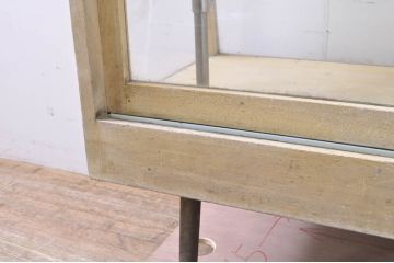 和製アンティーク　ナラ材　お洒落なディスプレイが叶う台形型ガラスケース(ショーケース、飾り棚、陳列棚、店舗什器、キャビネット)(R-066068)