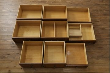 中古　DREXEL HERITAGE(ドレクセルヘリテイジ)　Triune(トライユン)　上品な佇まいが魅力のマホガニー材製サイドボード(サイドチェスト、引き出し、ドロワー)(定価約70万円)(R-066077)