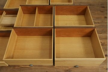 中古　DREXEL HERITAGE(ドレクセルヘリテイジ)　Triune(トライユン)　上品な佇まいが魅力のマホガニー材製サイドボード(サイドチェスト、引き出し、ドロワー)(定価約70万円)(R-066077)