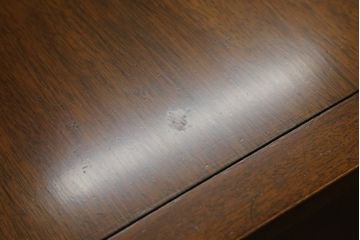 中古　DREXEL HERITAGE(ドレクセルヘリテイジ)　Triune(トライユン)　上品な佇まいが魅力のマホガニー材製サイドボード(サイドチェスト、引き出し、ドロワー)(定価約70万円)(R-066077)